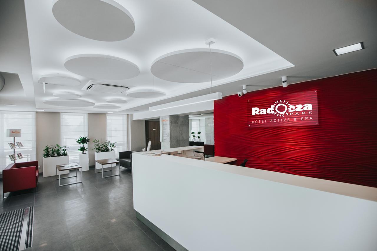 Hotel Radocza Park Business Экстерьер фото