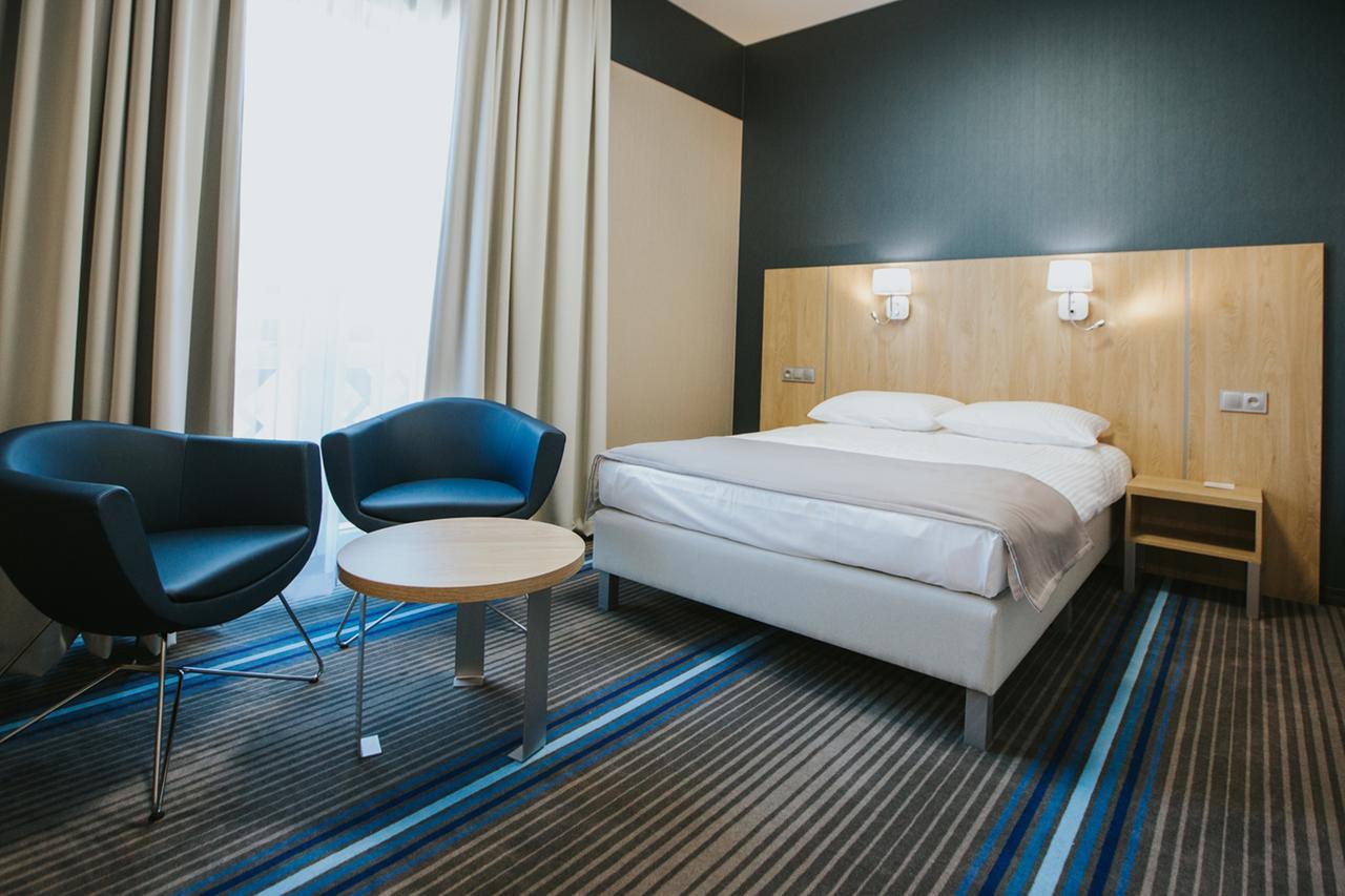 Hotel Radocza Park Business Экстерьер фото