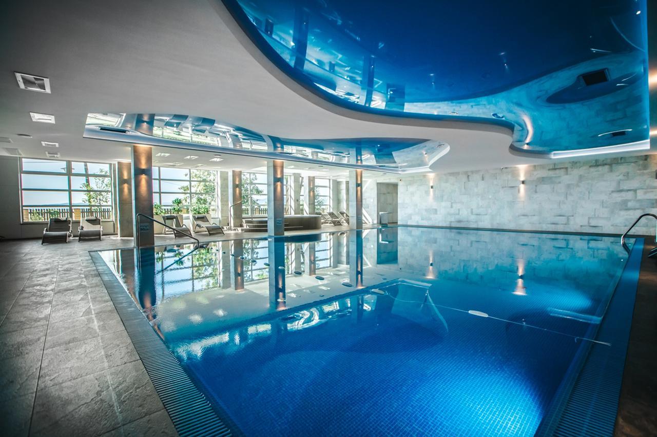 Hotel Radocza Park Business Экстерьер фото